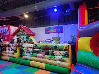 Planet Bounce Pittsburgh - South Star - Tanger Outlets photo 4