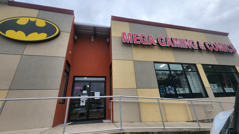 Mega Gaming & Comics