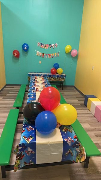 J&W play world