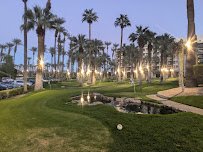 MINIATURE PUTTING COURSE