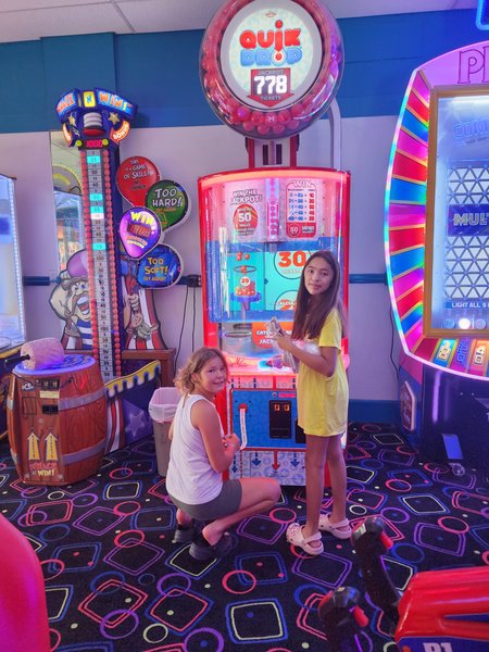 Hi-Tech Arcade photo 3
