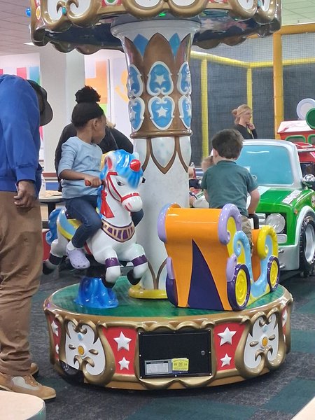 Chuck E. Cheese photo 5