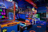 Q-ZAR & Q-AXE | Axe Throwing & Laser Tag photo 3