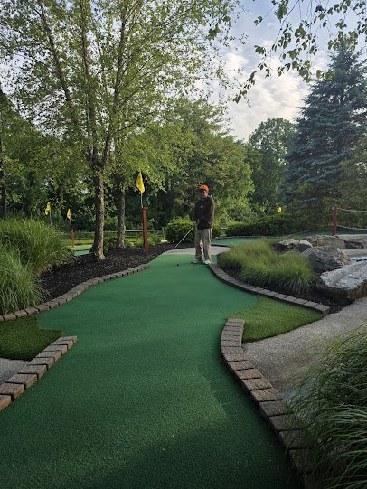 Boulder Falls Miniature Golf photo 2