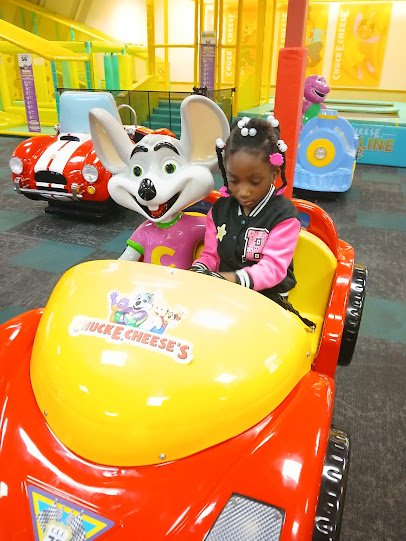 Chuck E. Cheese photo 3