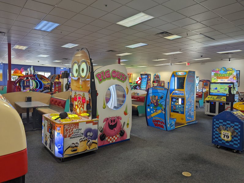 Chuck E. Cheese photo 3