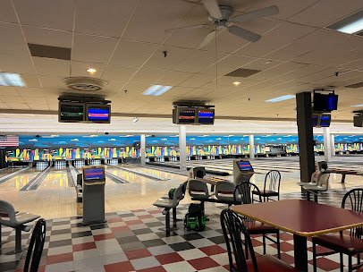 Creekside Lanes