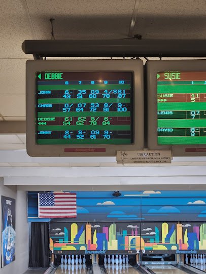 Creekside Lanes photo 4