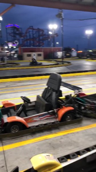 Brooklyn Go Karts & Miniature Golf photo 4