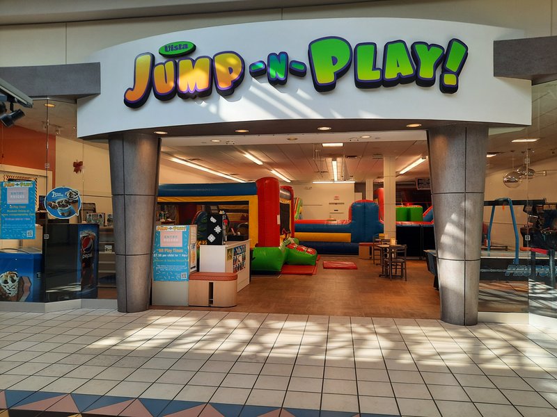 Vista Jump N Play photo 3