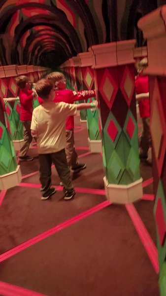 Gatlin's Island Mirror Maze photo 2