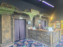 Jungle Adventure 3D Blacklight Mini Golf photo 5
