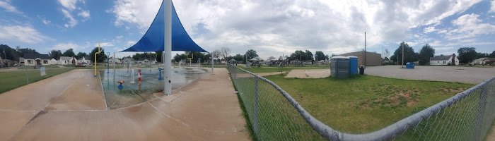 Champion park and splash pad. photo 3