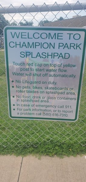 Champion park and splash pad. photo 4