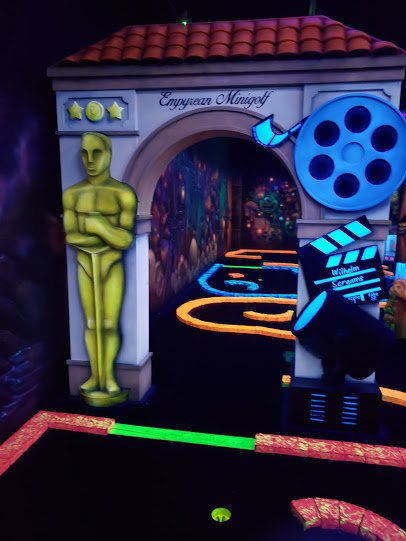 CaliGlo Indoor Entertainment photo 3