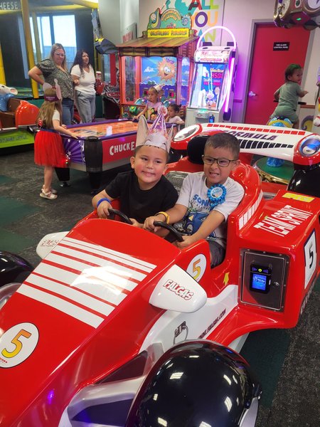 Chuck E. Cheese photo 6