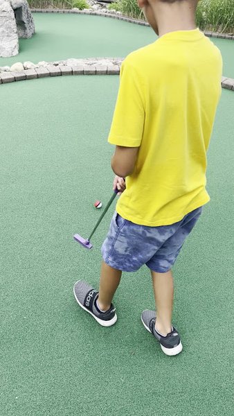 Adventures Erie- Erie, PA Mini Golf- Laser Tag -Axe Throwing photo 2