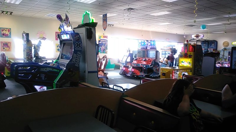 Chuck E. Cheese photo 2