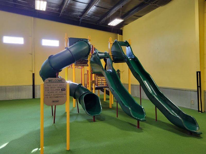 Putters Family Entertainment Center photo 3