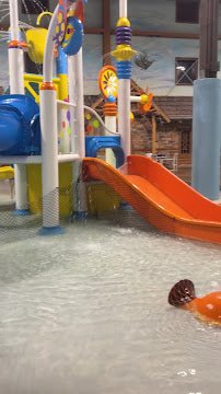 Cubby's Cove Waterpark photo 2
