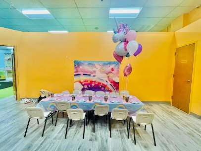 Kids Play Gallery photo 4