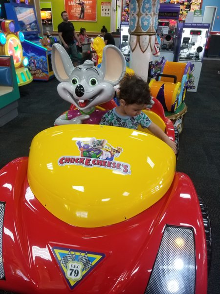 Chuck E. Cheese photo 3