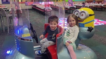 Chuck E. Cheese photo 2