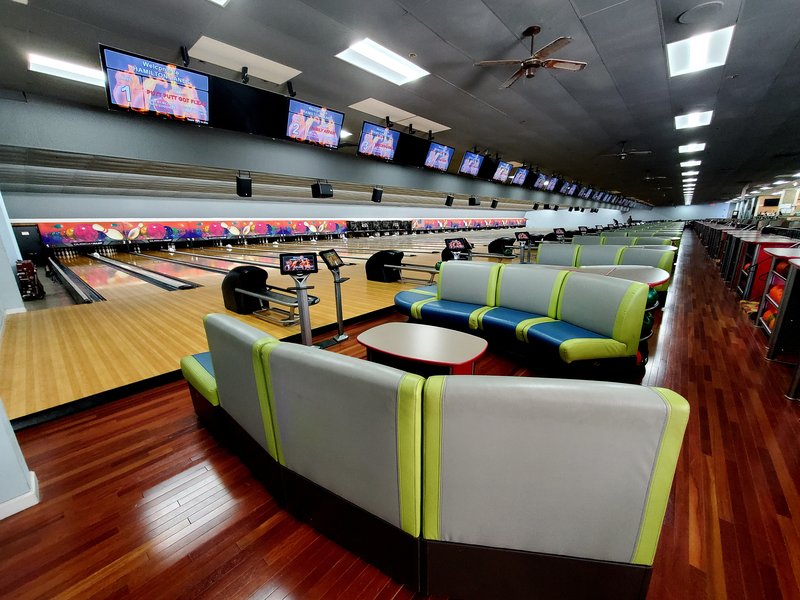 Hamilton Lanes and Entertainment Center photo 4
