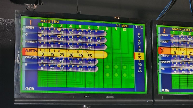 Max Bowl - Baytown photo 6