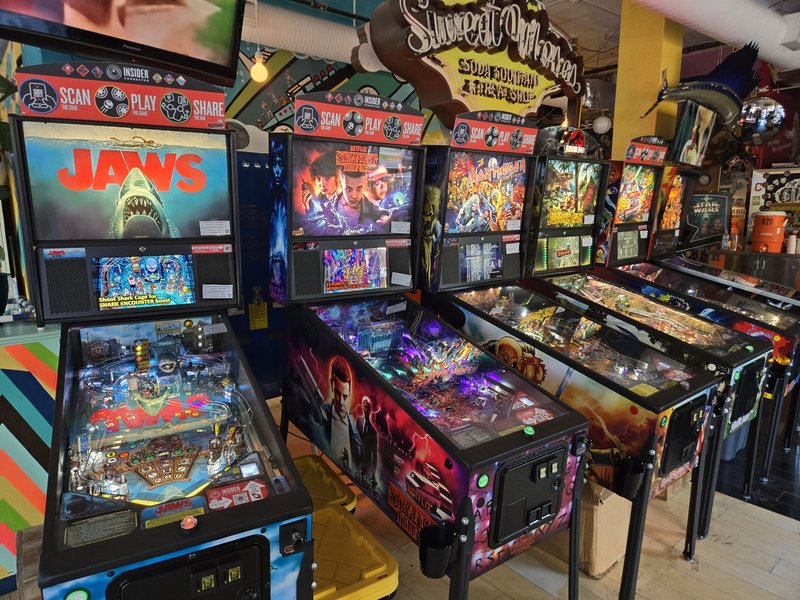 Superelectric Pinball Parlor photo 3