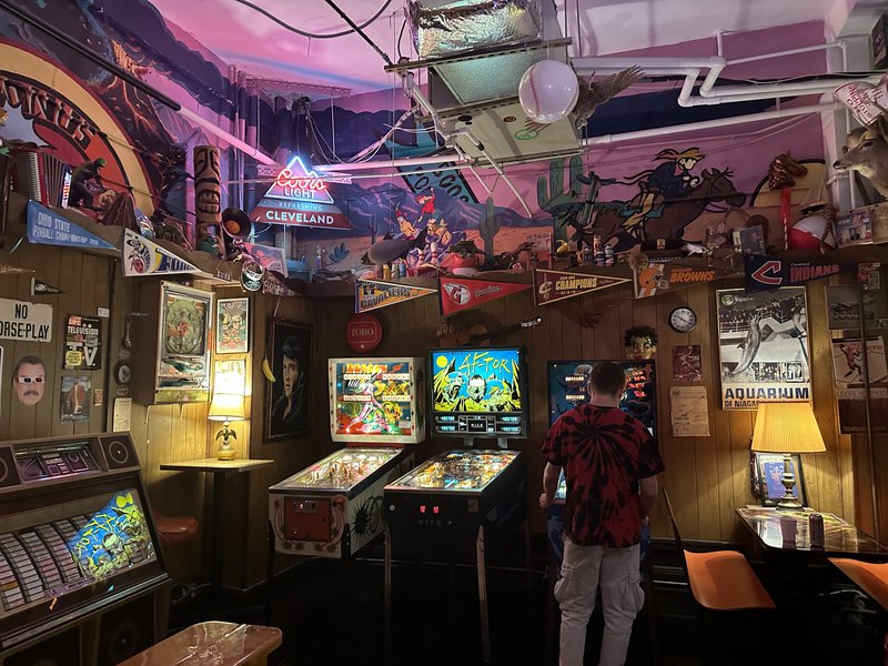 Superelectric Pinball Parlor photo 5