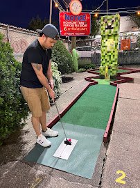 Novelty Golf & Games photo 3