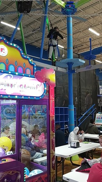 Gravity Trampoline Park photo 2