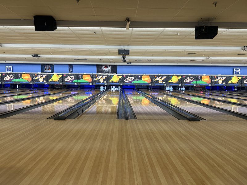 Rainbow Lanes Family Fun Center photo 3
