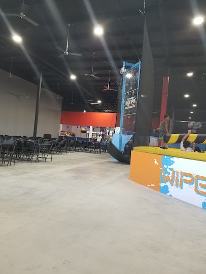 Ultimate Hype Trampoline Park photo 3