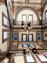 Museum of Illusions - St. Louis photo 6