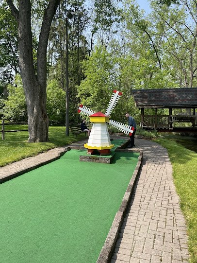 Fairmount Glen Miniature Golf photo 3