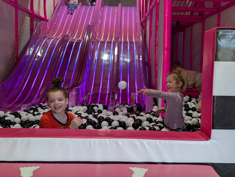 Bounce N Play Magnolia photo 6