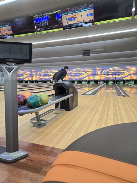 Curtis Lanes photo 6