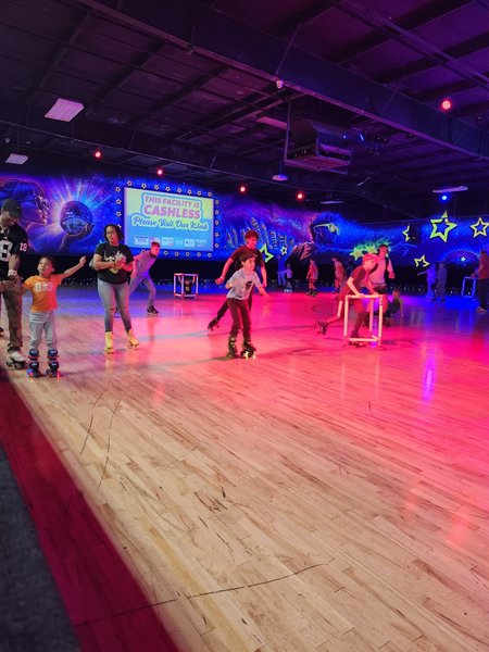 Starlite Family Fun Center of Sharpsburg photo 4