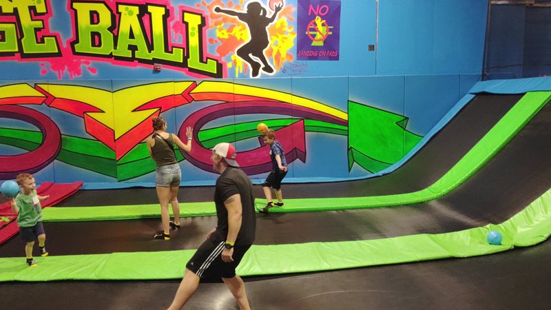 Bounce! Family Entertainment Center photo 2
