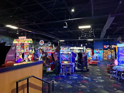 Stars and Strikes photo 4
