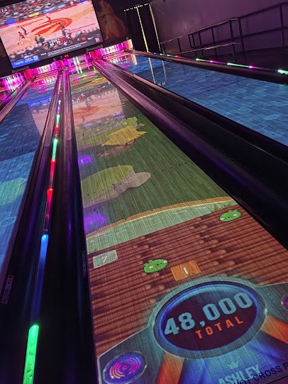 Stars and Strikes photo 5