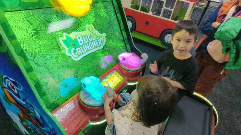 Chuck E. Cheese photo 2