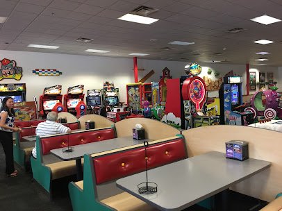 Chuck E. Cheese photo 4