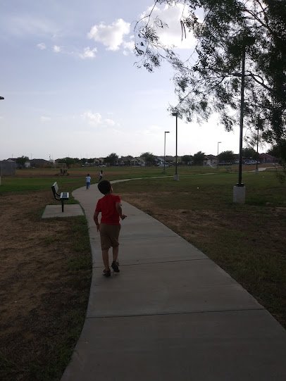 El Eden Recreation Center photo 4
