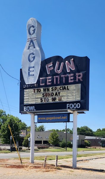 Gage Bowl photo 6