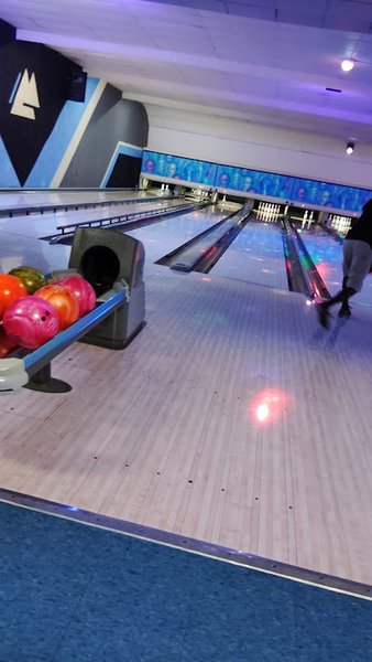 Miracle Lanes of Toledo photo 4