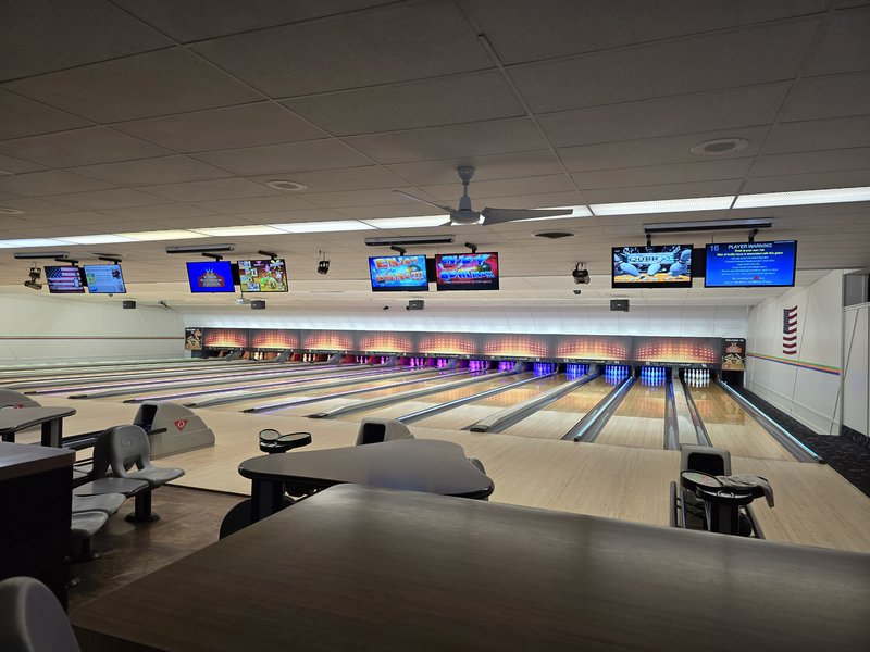 Lake Geneva Lanes