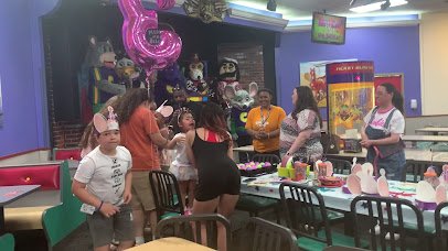 Chuck E. Cheese photo 2